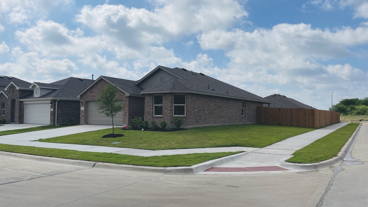 4269 Trickling Creek Lane Fort Worth TX 76036