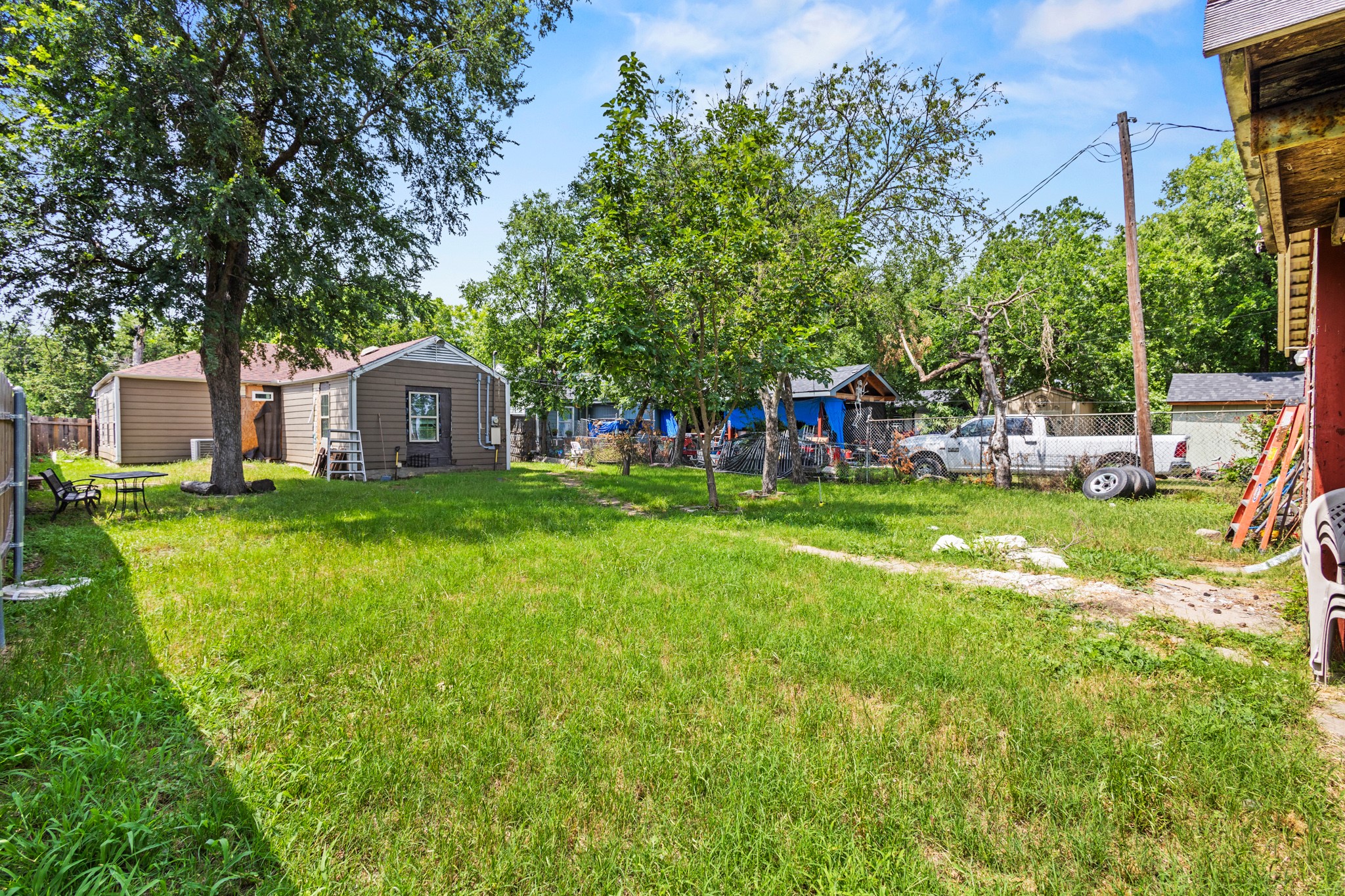 2006 Fort Worth Street Grand Prairie TX 75050