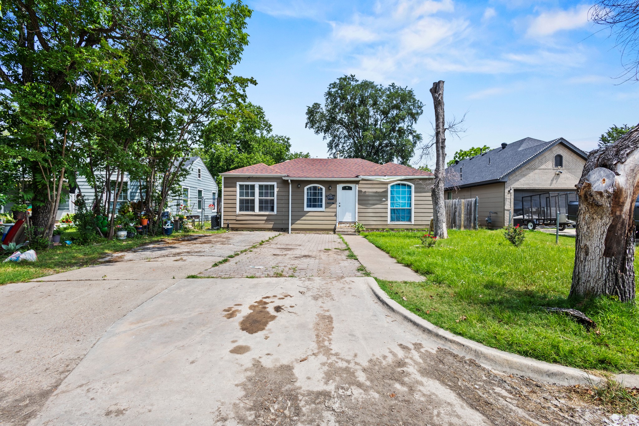 2006 Fort Worth Street Grand Prairie TX 75050