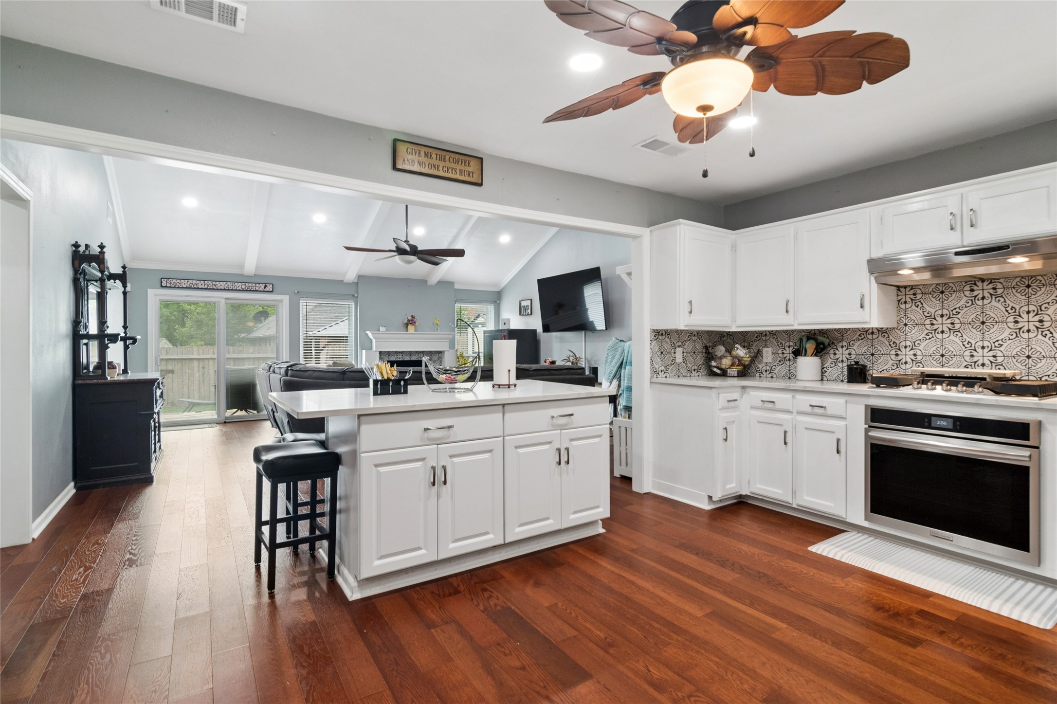 5214 Rustle Leaf Drive Arlington TX 76017