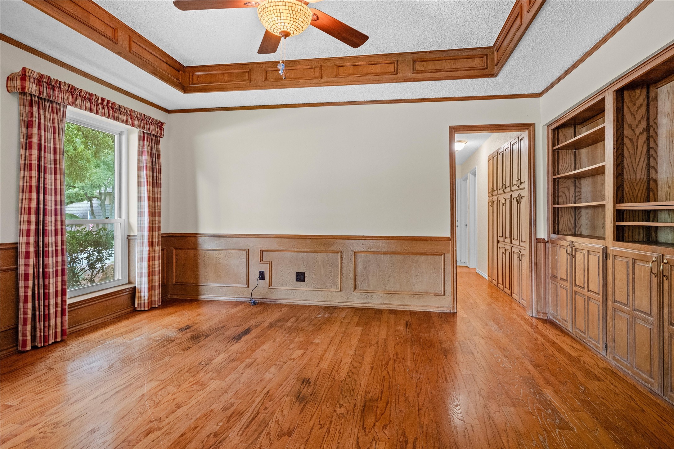 4930 High Creek Drive Arlington TX 76017