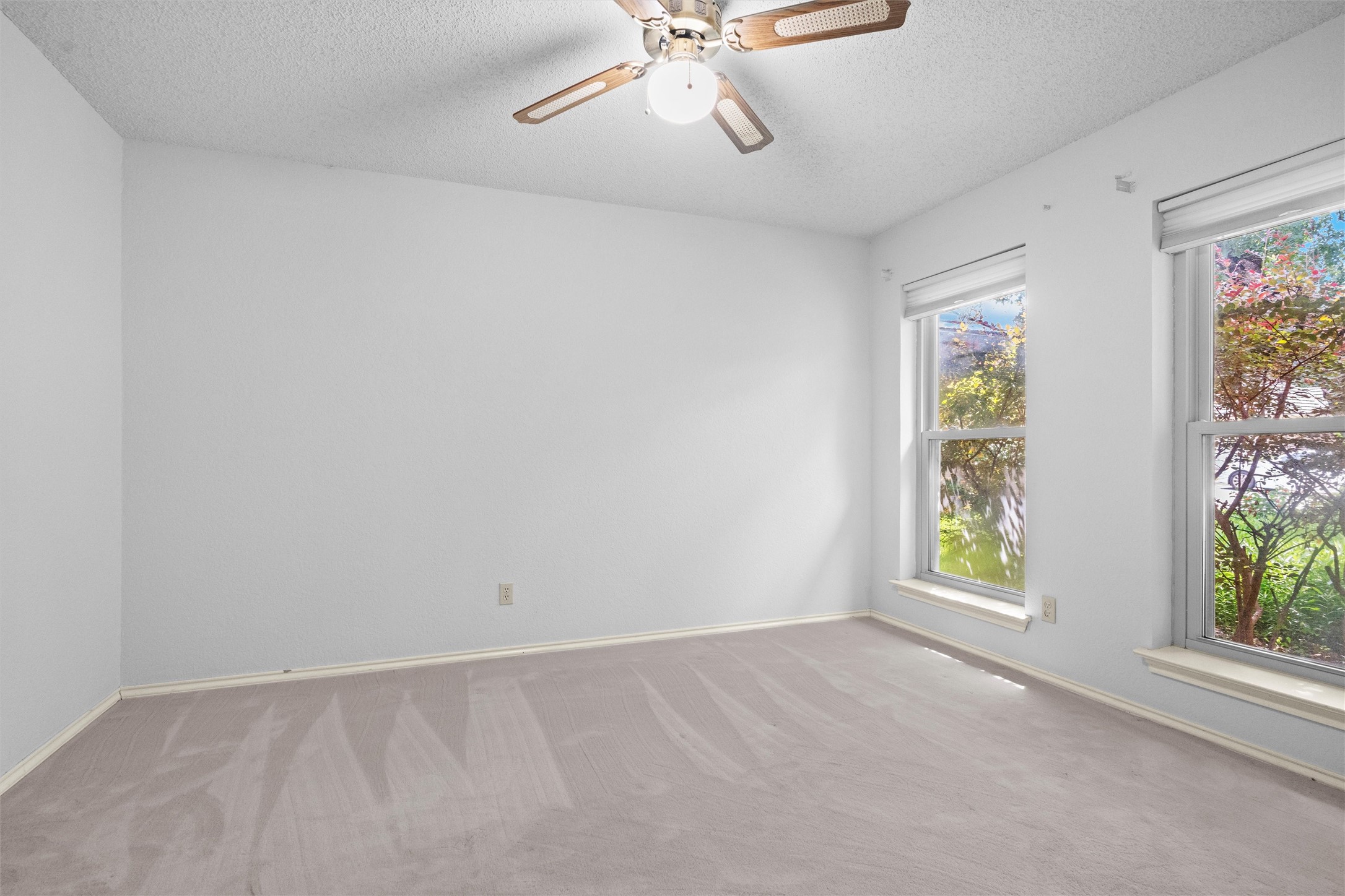 4930 High Creek Drive Arlington TX 76017