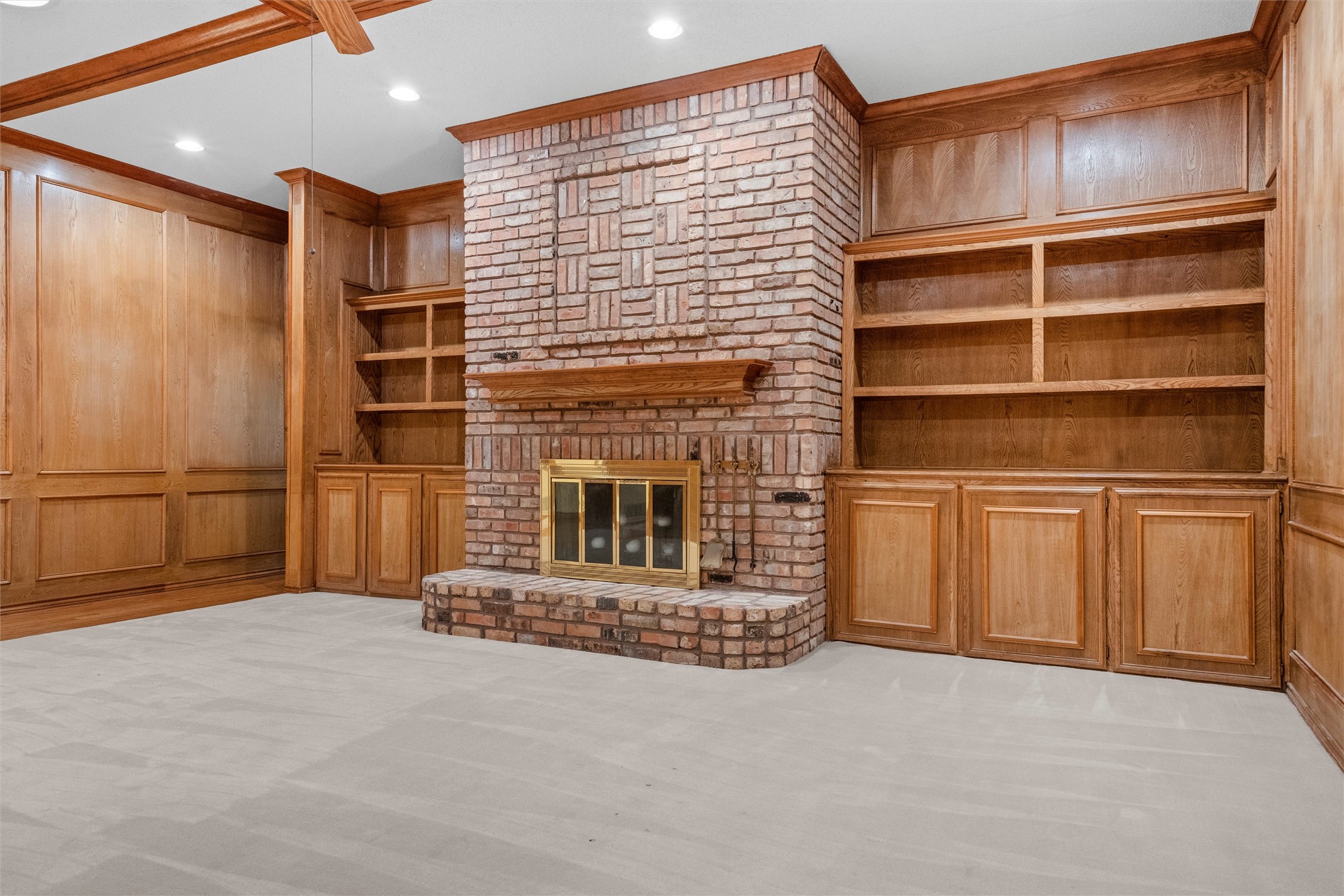 4930 High Creek Drive Arlington TX 76017