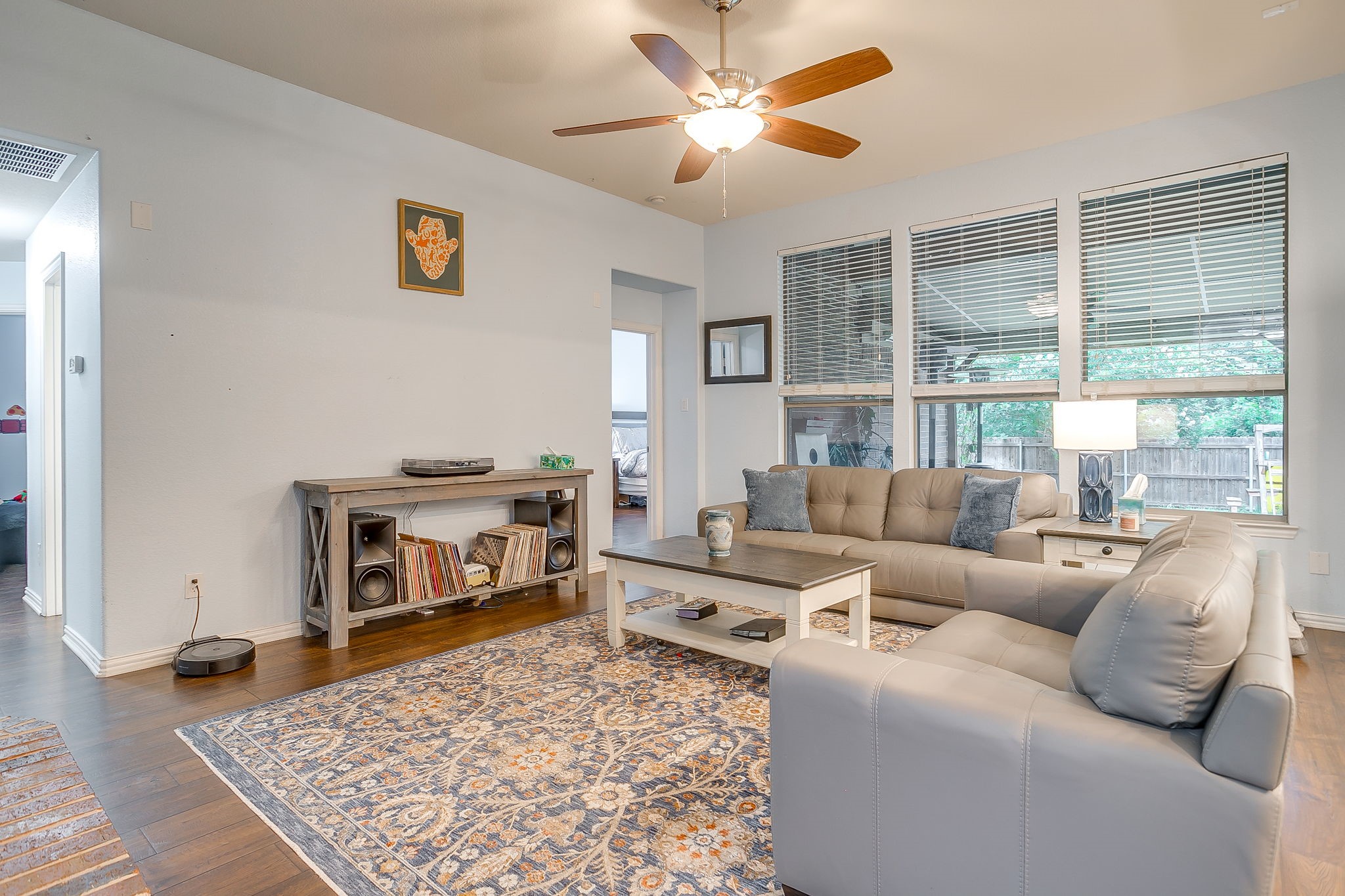 961 Tara Drive Burleson TX 76028