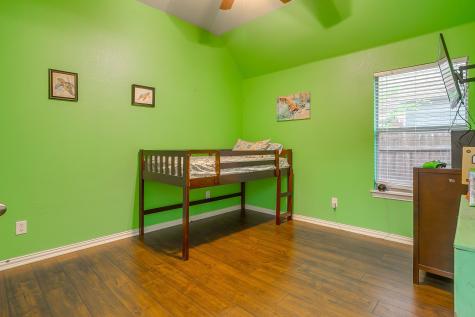 961 Tara Drive Burleson TX 76028