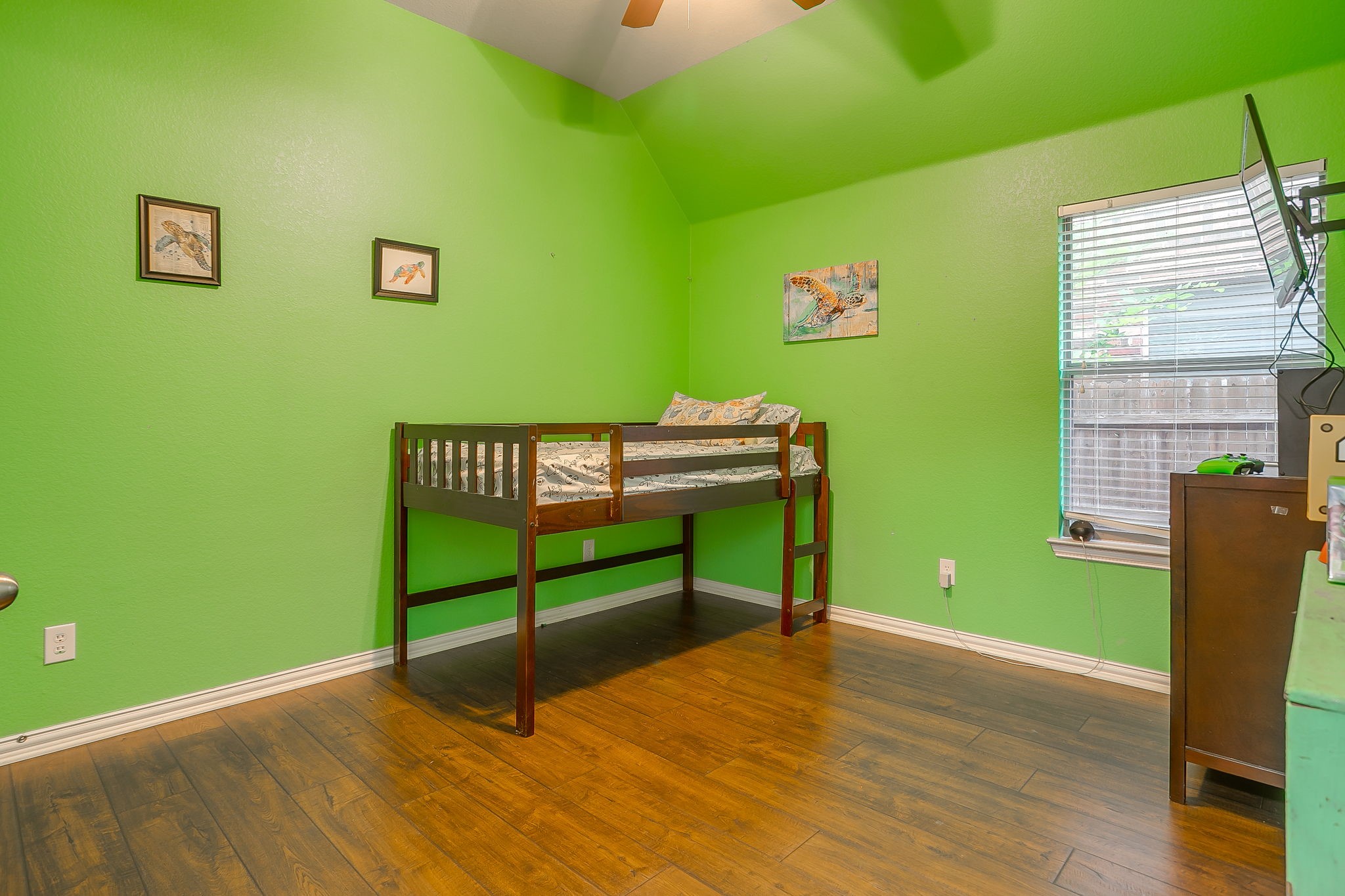 961 Tara Drive Burleson TX 76028