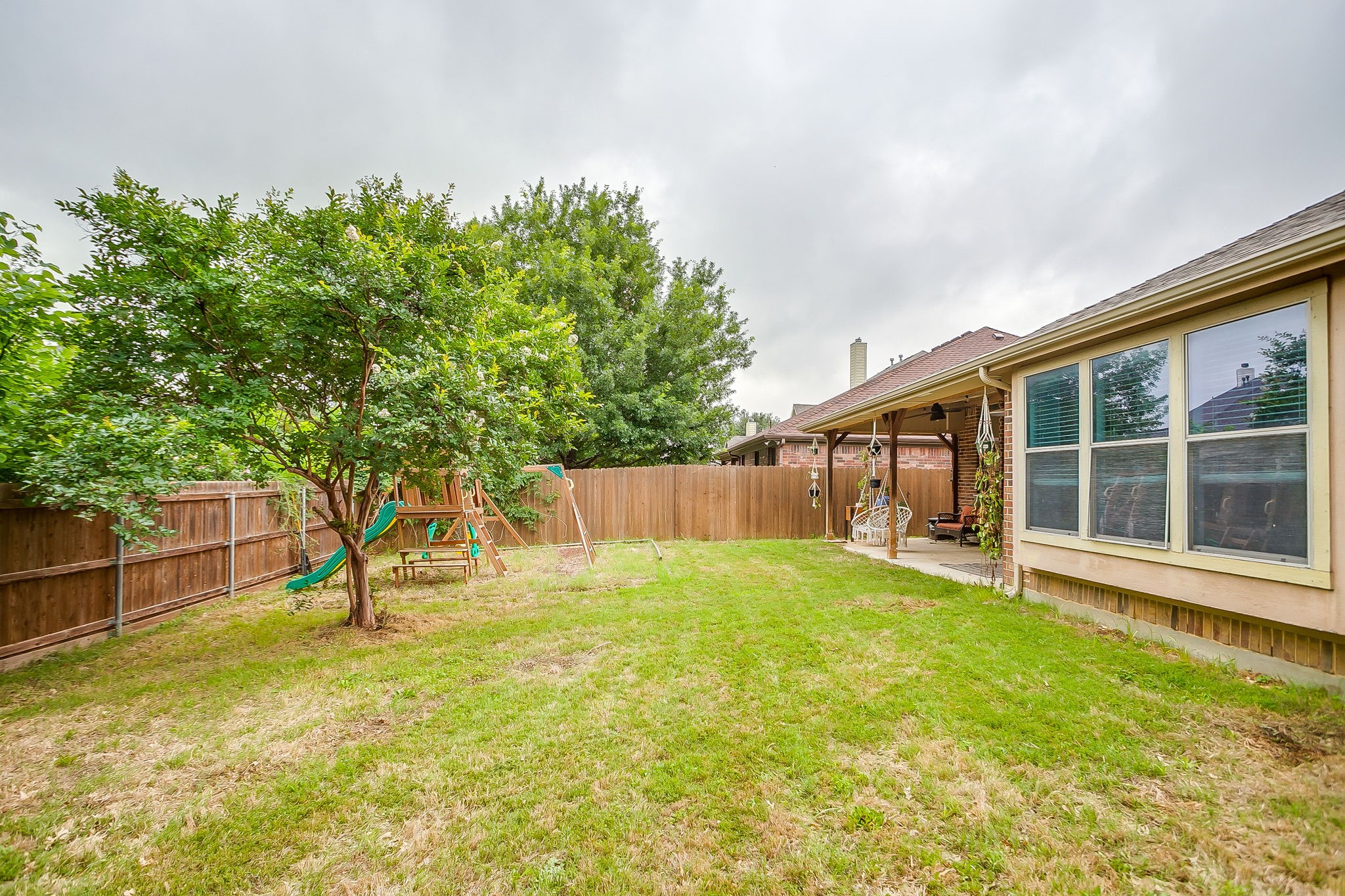 961 Tara Drive Burleson TX 76028