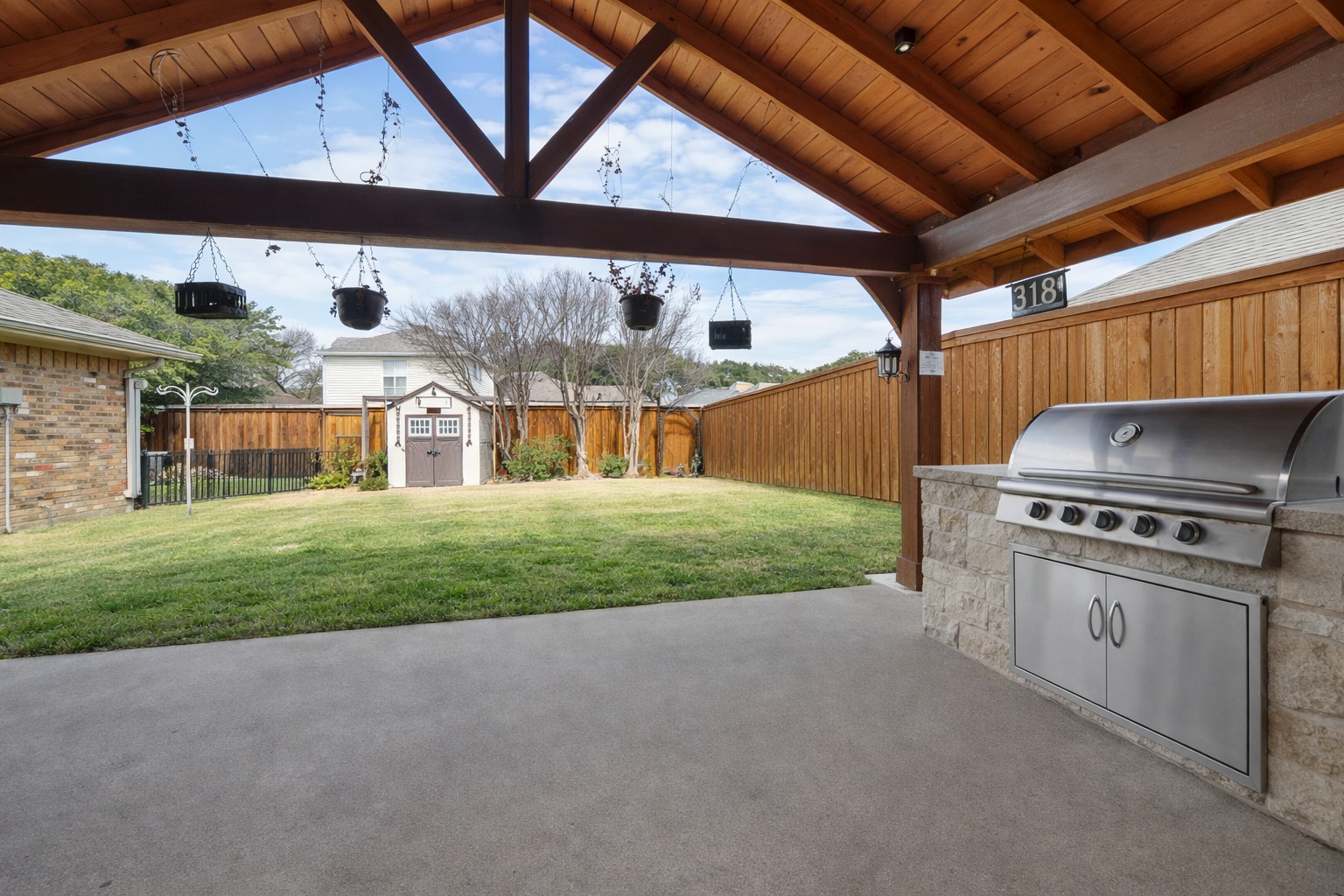 9727 Amberley Drive Dallas TX 75243