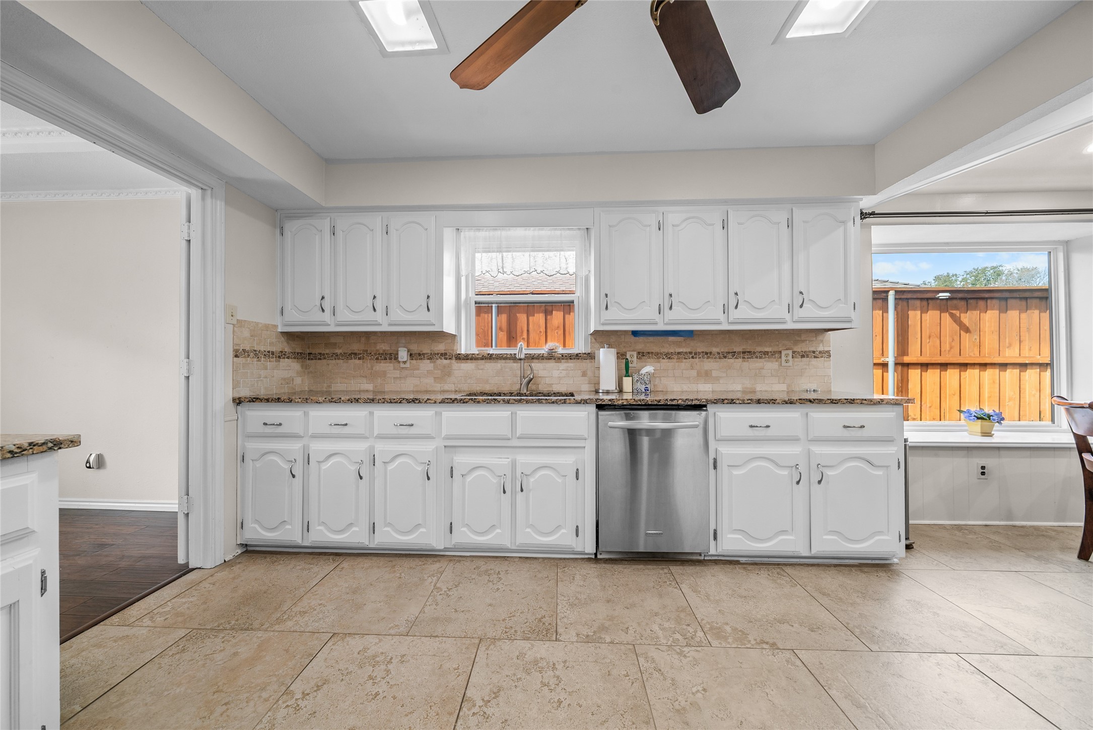 9727 Amberley Drive Dallas TX 75243