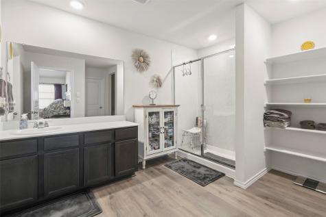 742 Buttercup Drive Pilot Point TX 76258