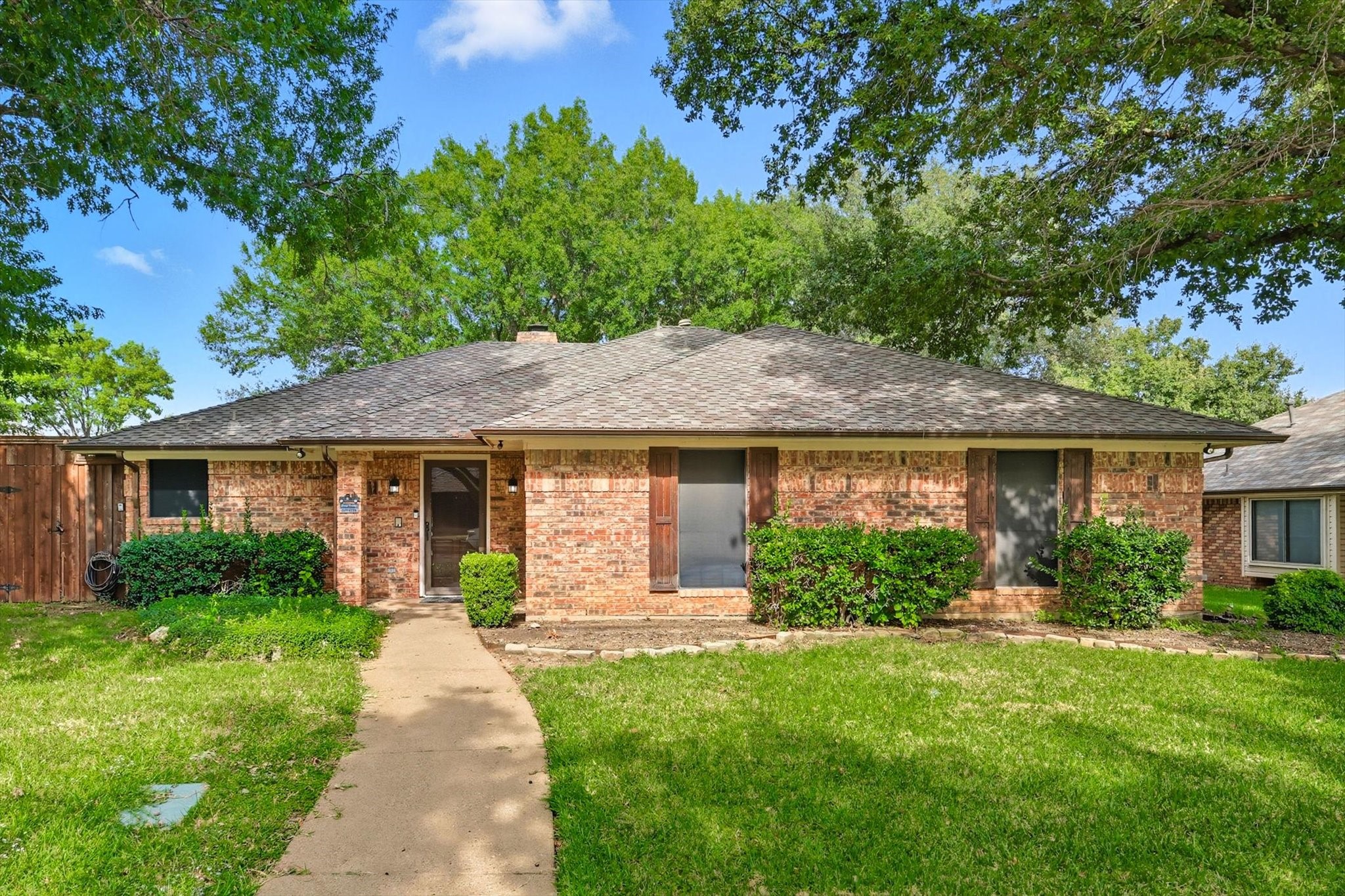 1533 Gunnison Trail Lewisville TX 75077