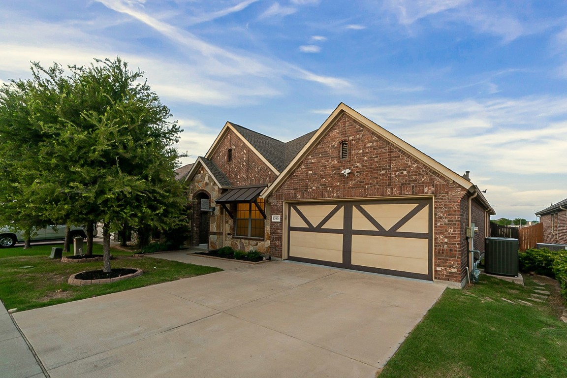 12404 Woods Edge Trail Fort Worth TX 76244