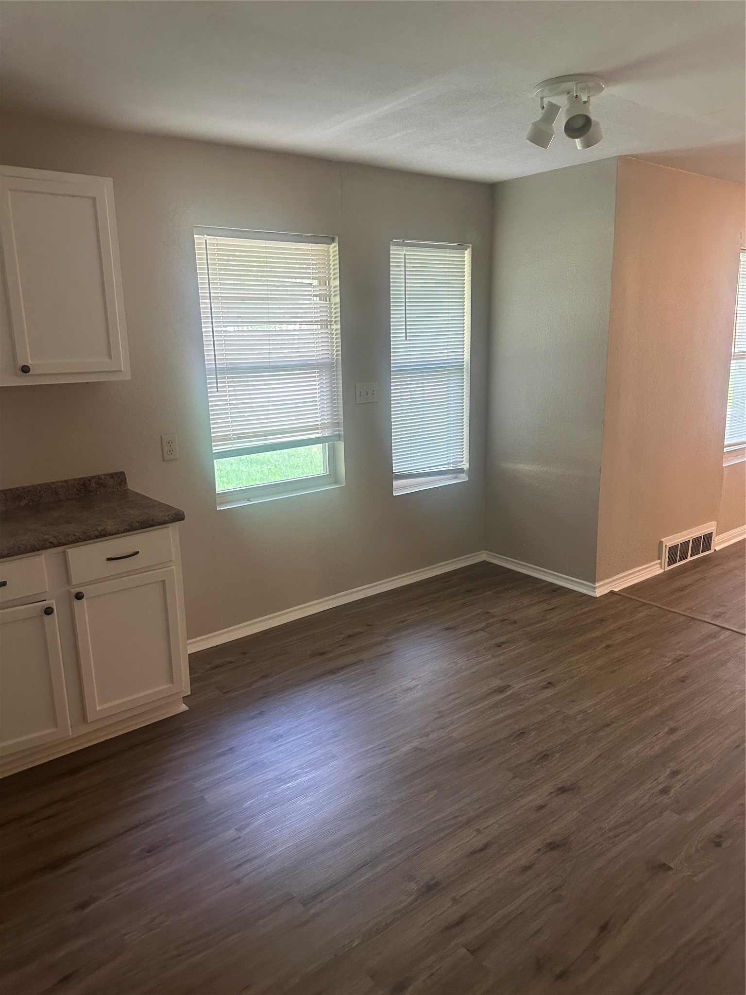 701 Hulme Street Bowie TX 76230