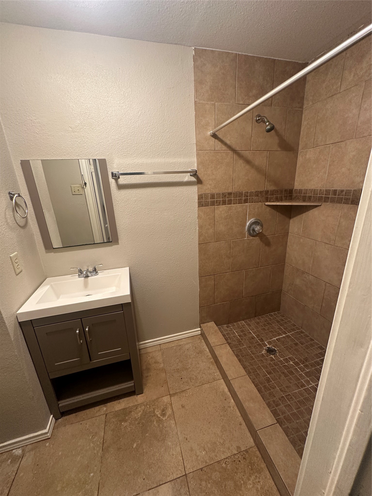 701 Hulme Street Bowie TX 76230