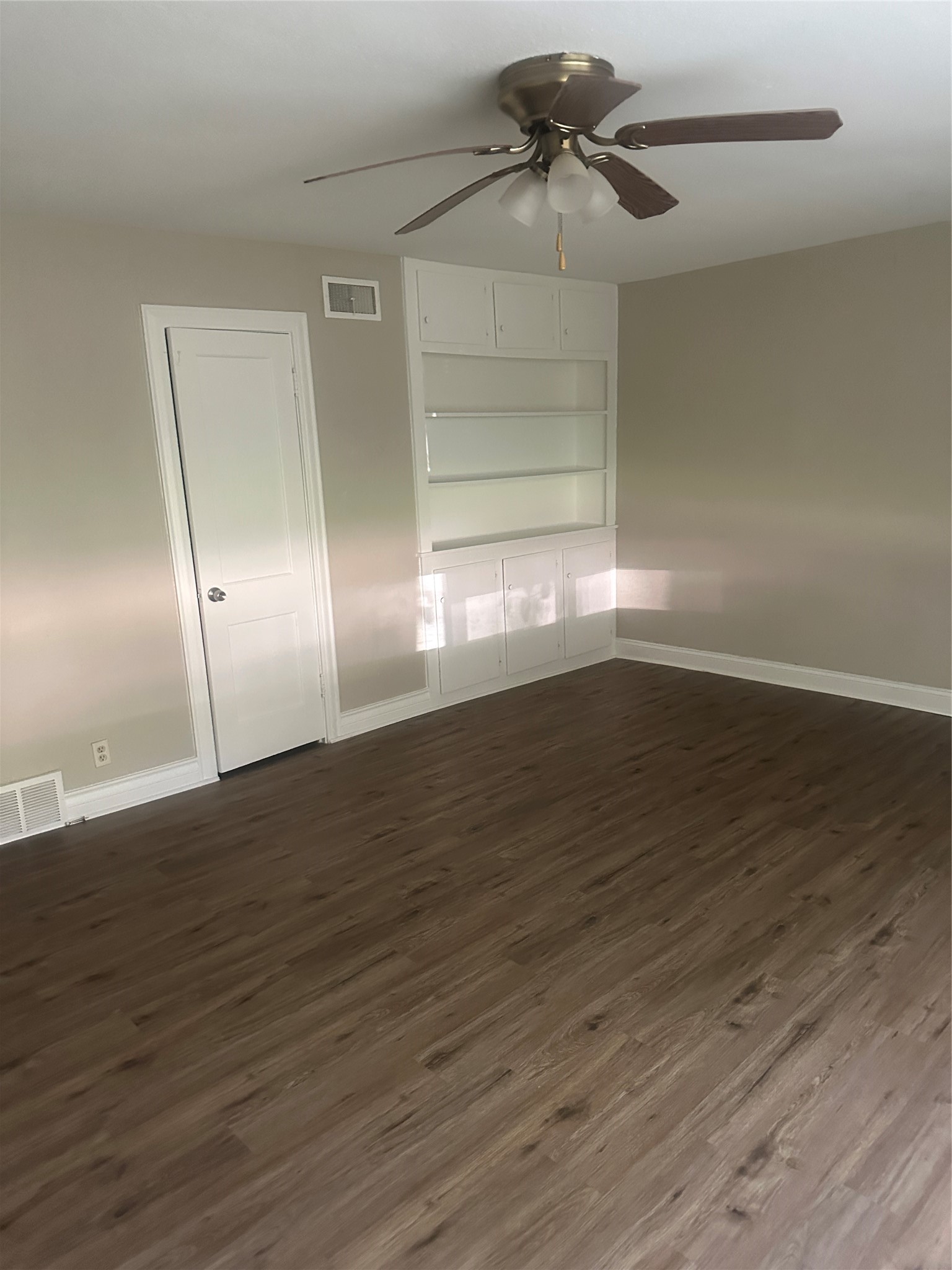 701 Hulme Street Bowie TX 76230