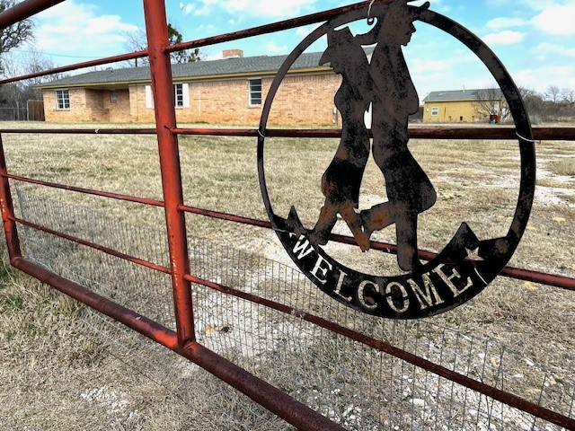 7505 Floyd Court Weatherford TX 76087