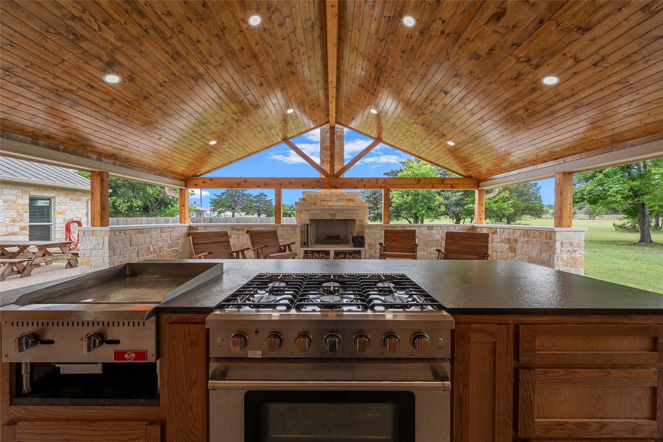 1117 Downsville Road Robinson TX 76706