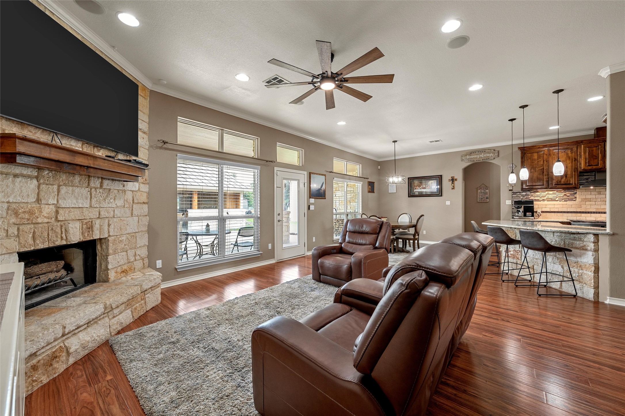 1117 Downsville Road Robinson TX 76706