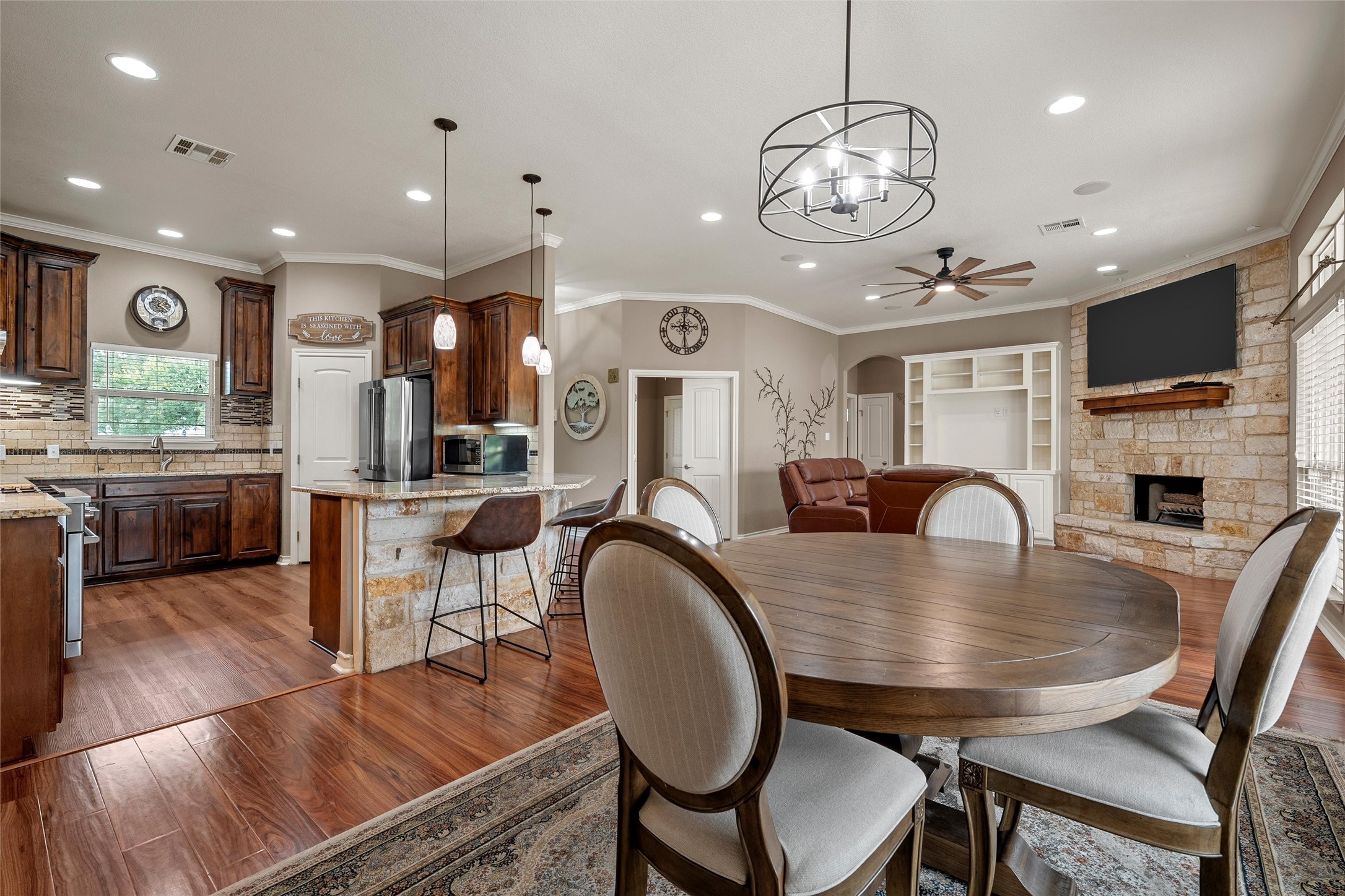 1117 Downsville Road Robinson TX 76706