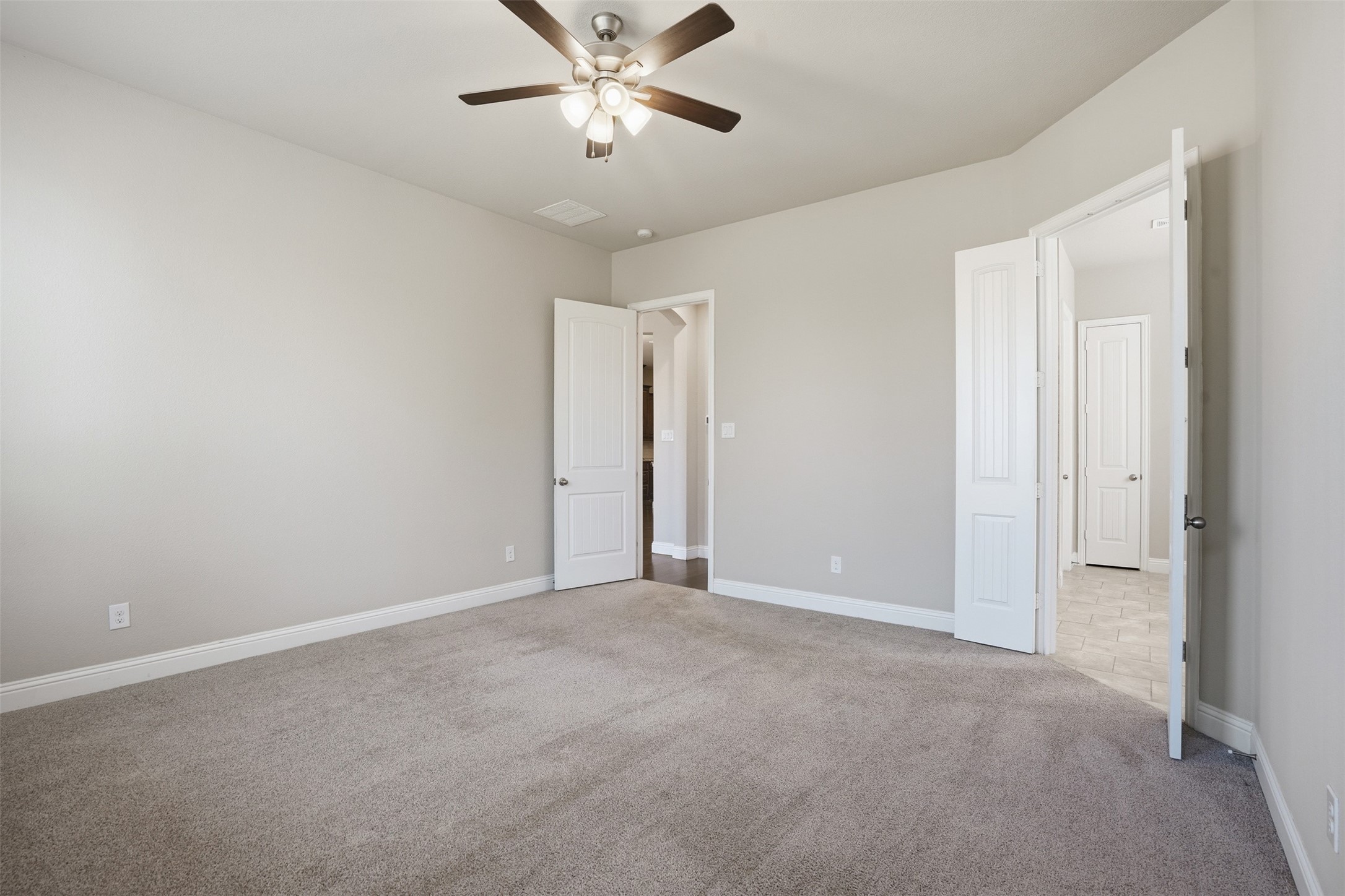 1808 Graham Way Mansfield TX 76063