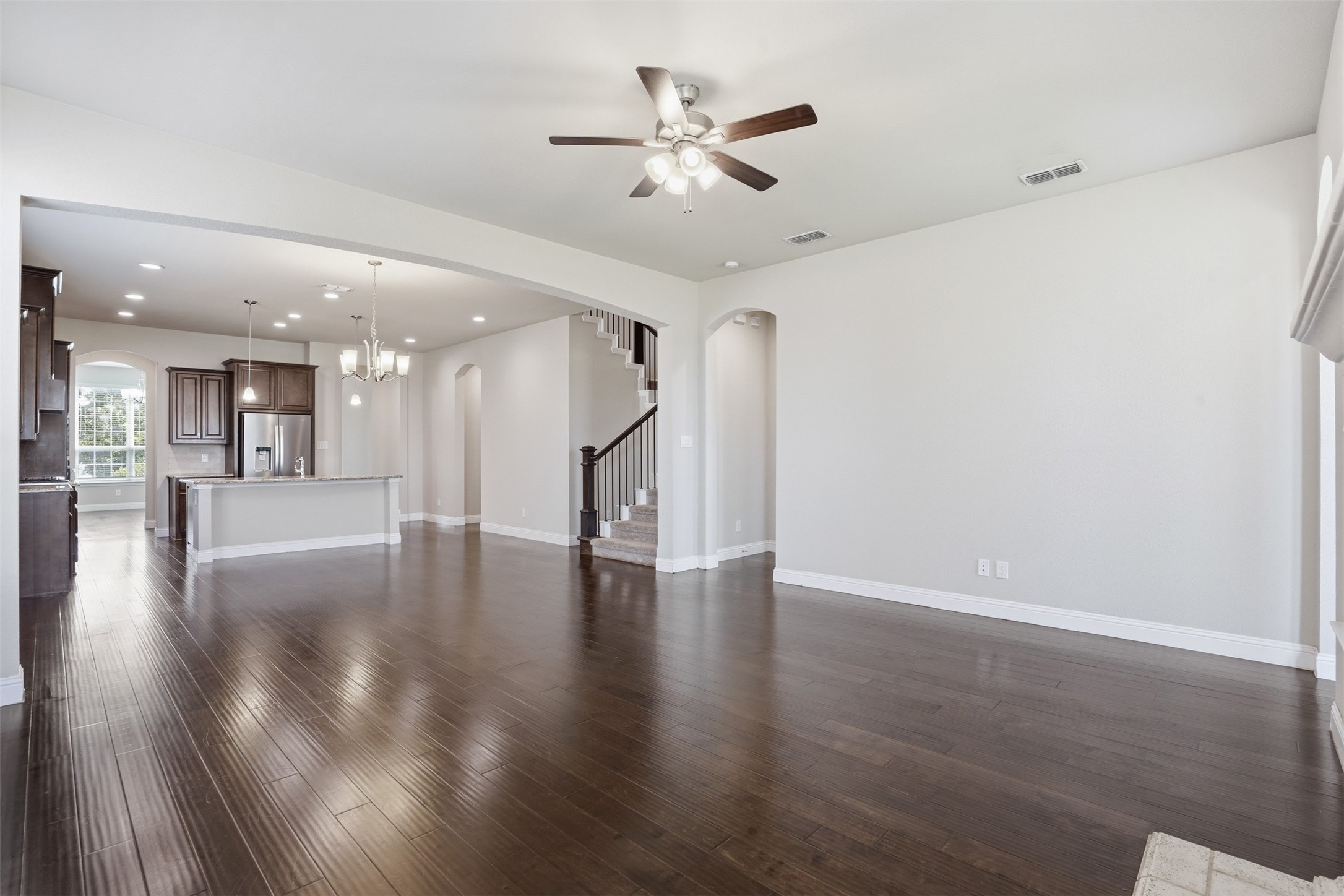 1808 Graham Way Mansfield TX 76063