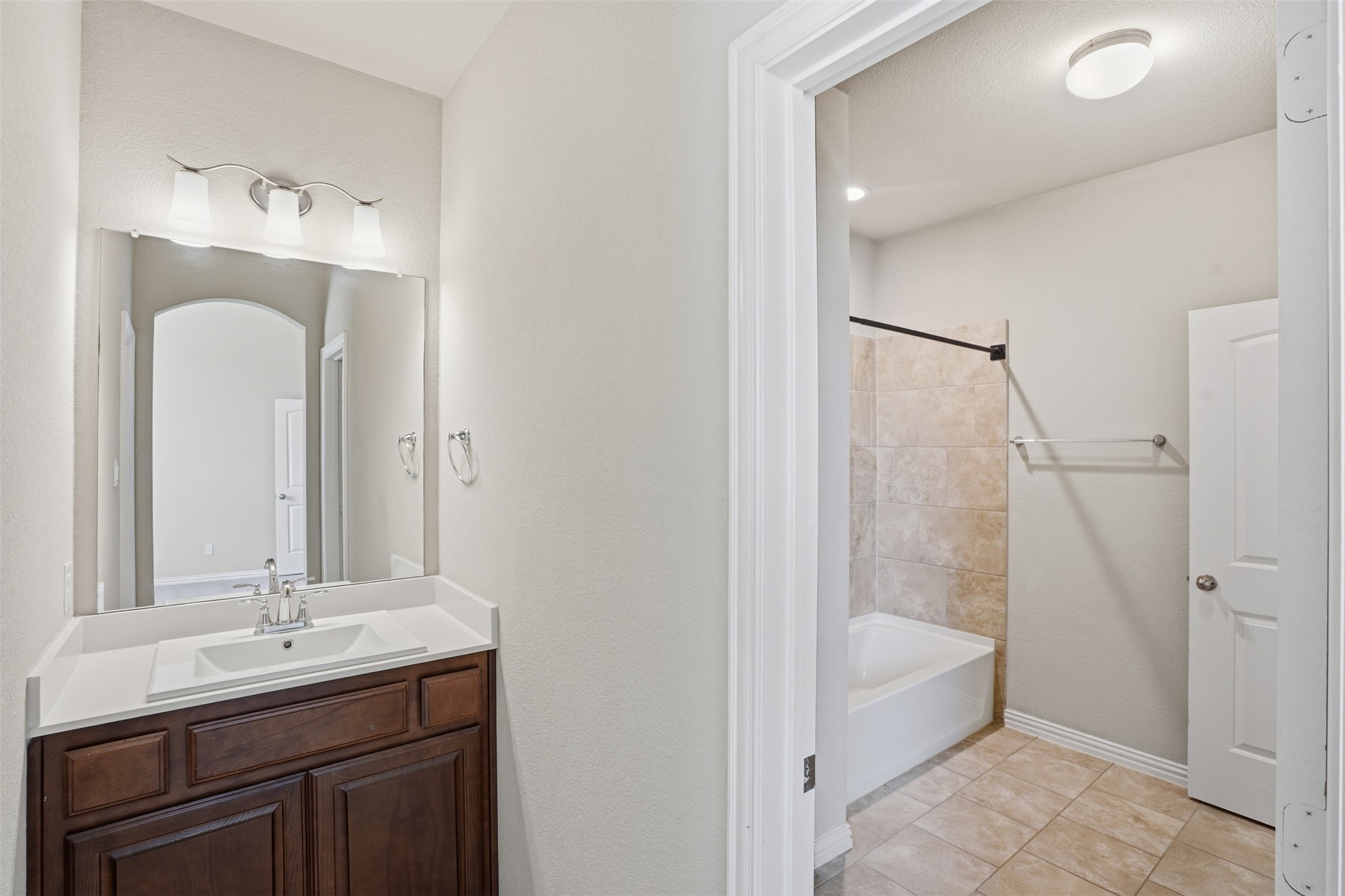 1808 Graham Way Mansfield TX 76063