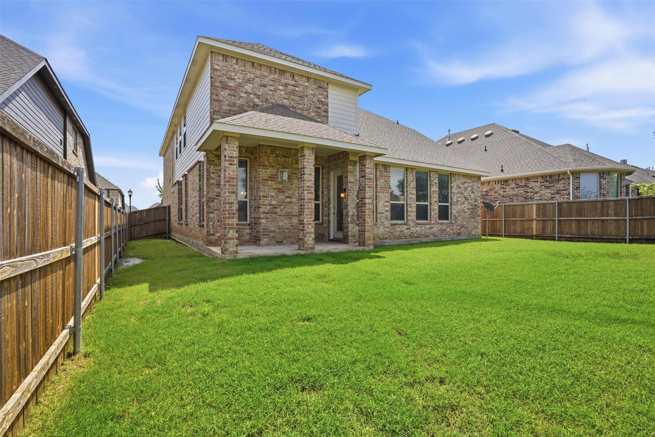 1808 Graham Way Mansfield TX 76063