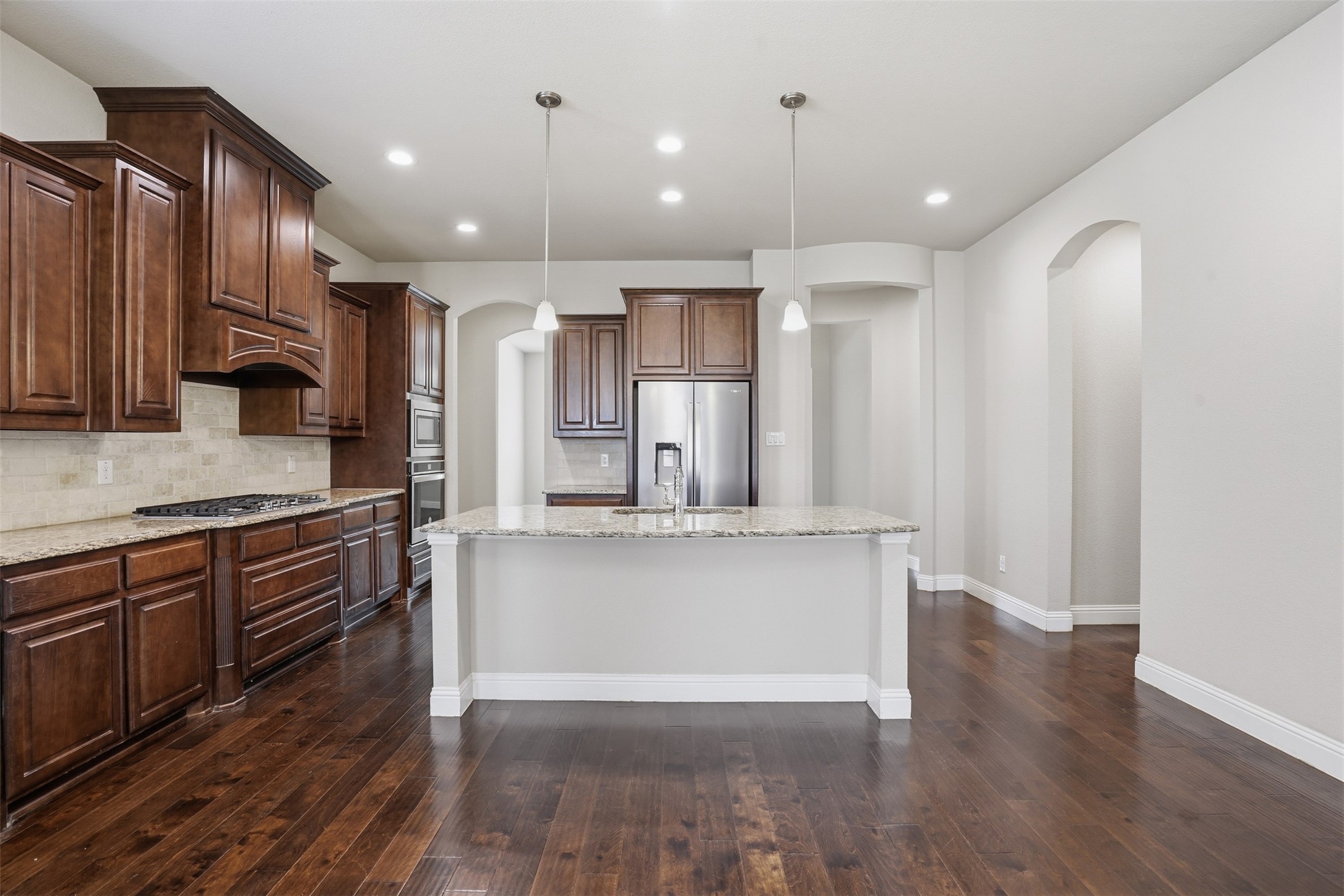 1808 Graham Way Mansfield TX 76063