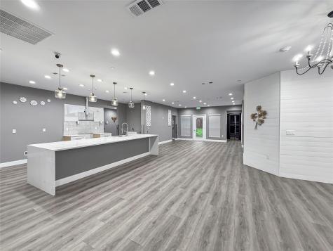2402 Country Valley Road Garland TX 75041