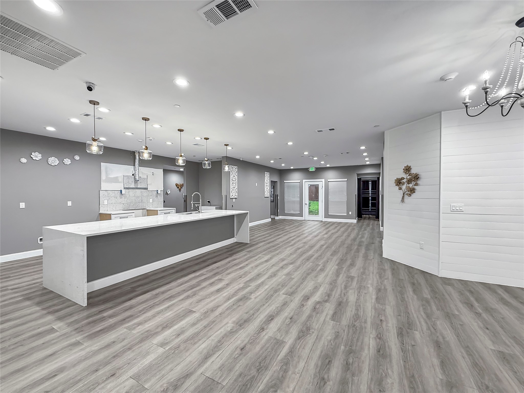 2402 Country Valley Road Garland TX 75041
