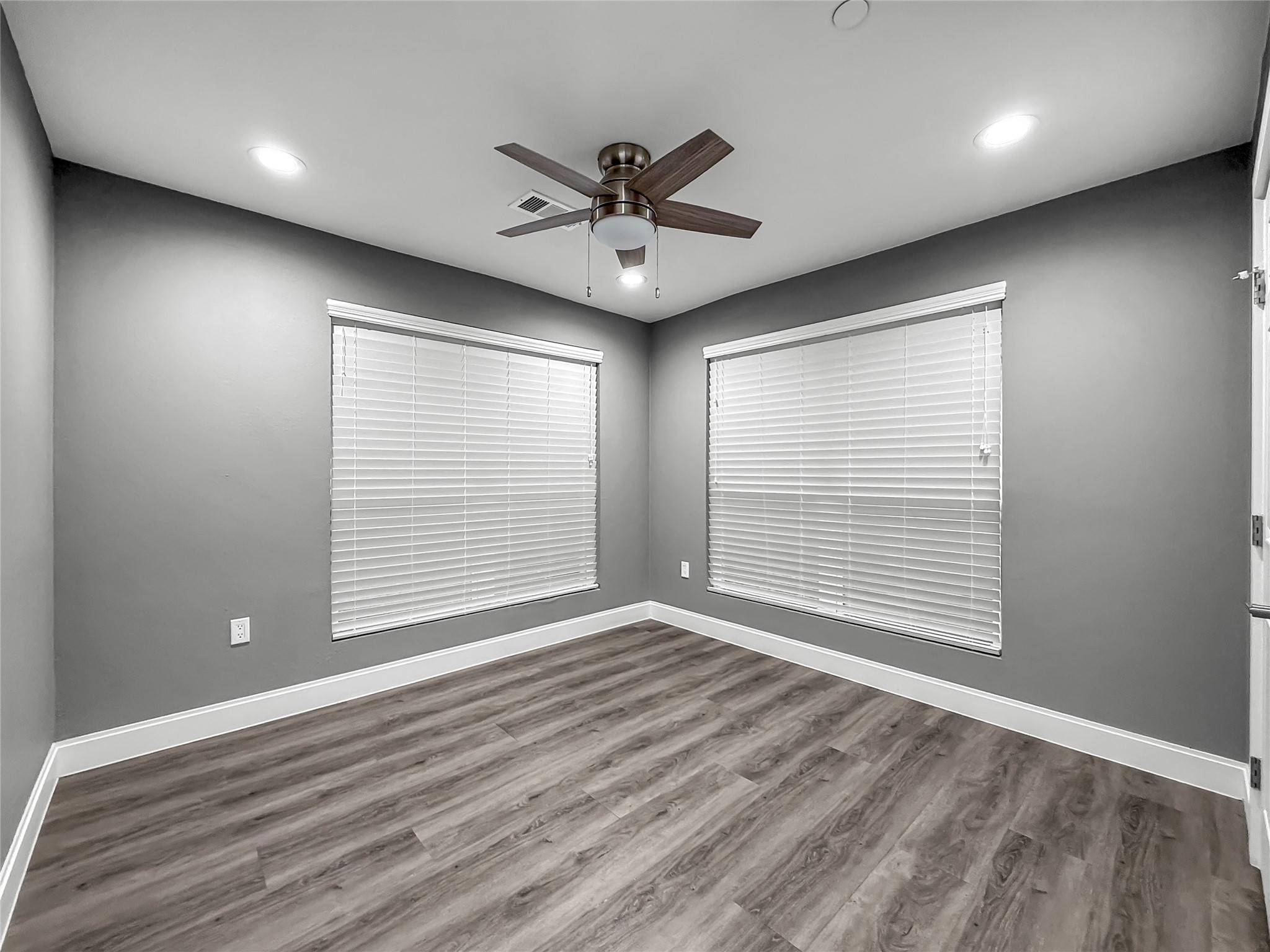 2402 Country Valley Road Garland TX 75041