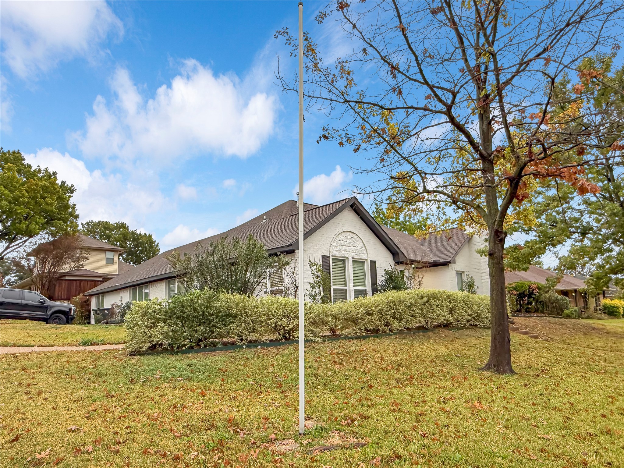 2402 Country Valley Road Garland TX 75041