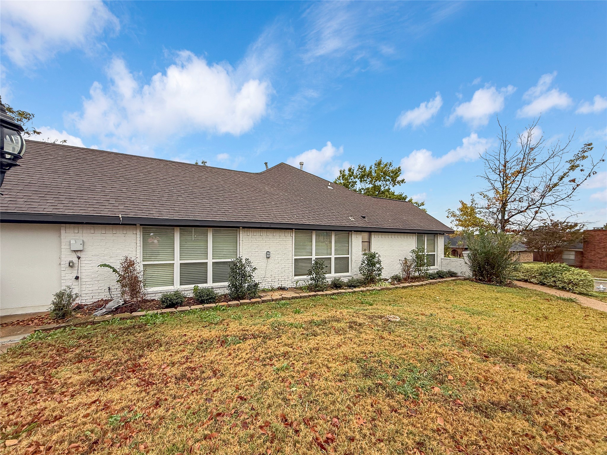 2402 Country Valley Road Garland TX 75041