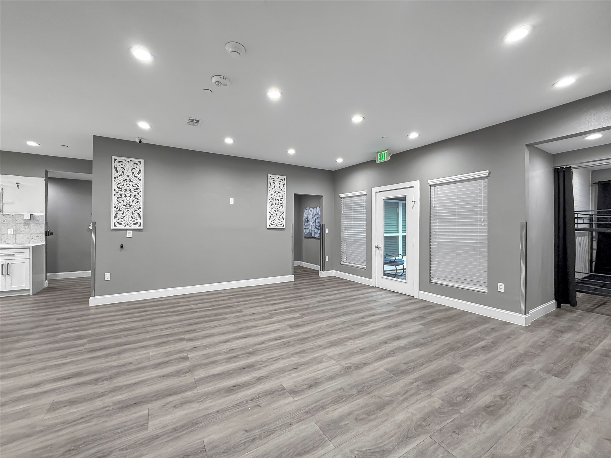 2402 Country Valley Road Garland TX 75041