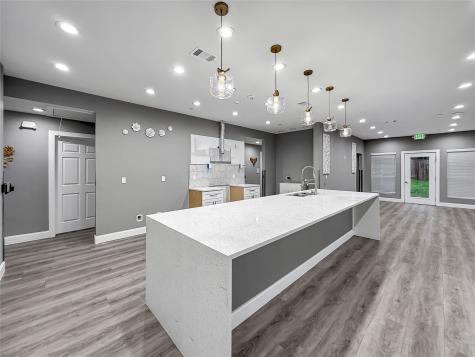 2402 Country Valley Road Garland TX 75041