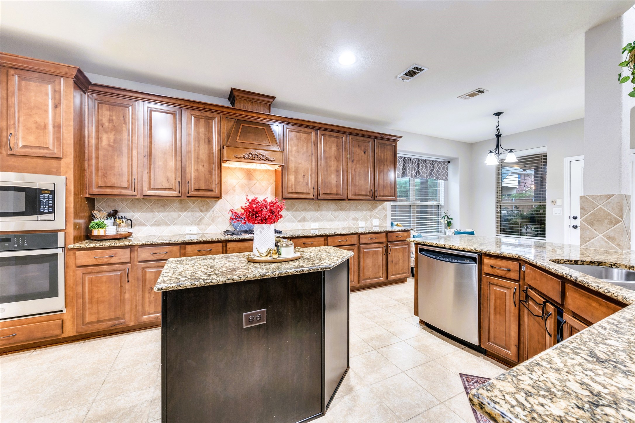 1714 Yosemite Lane Keller TX 76248