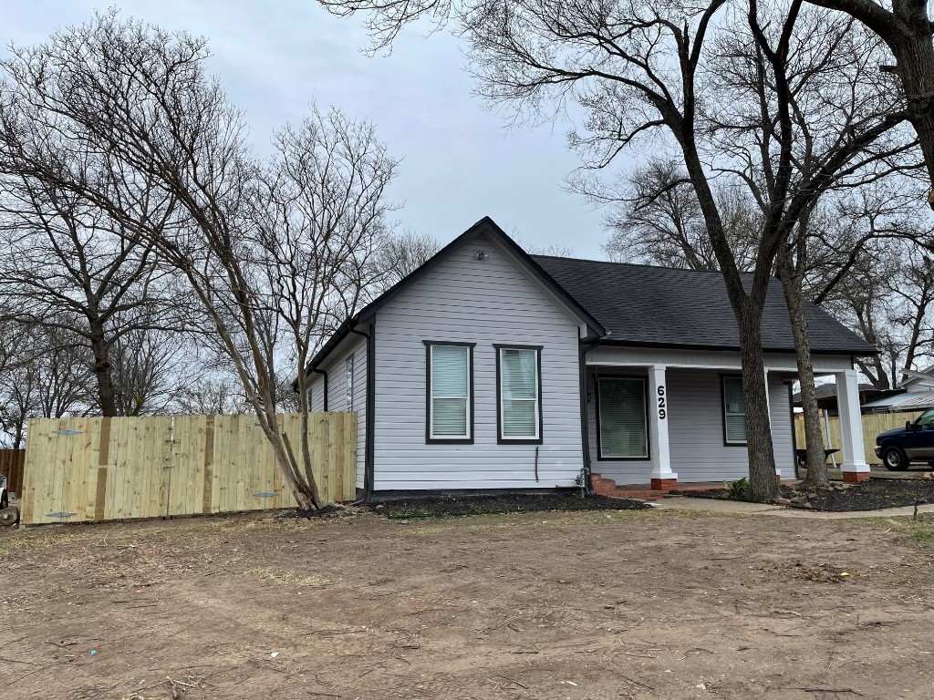 629 N 13th Street Corsicana TX 75110