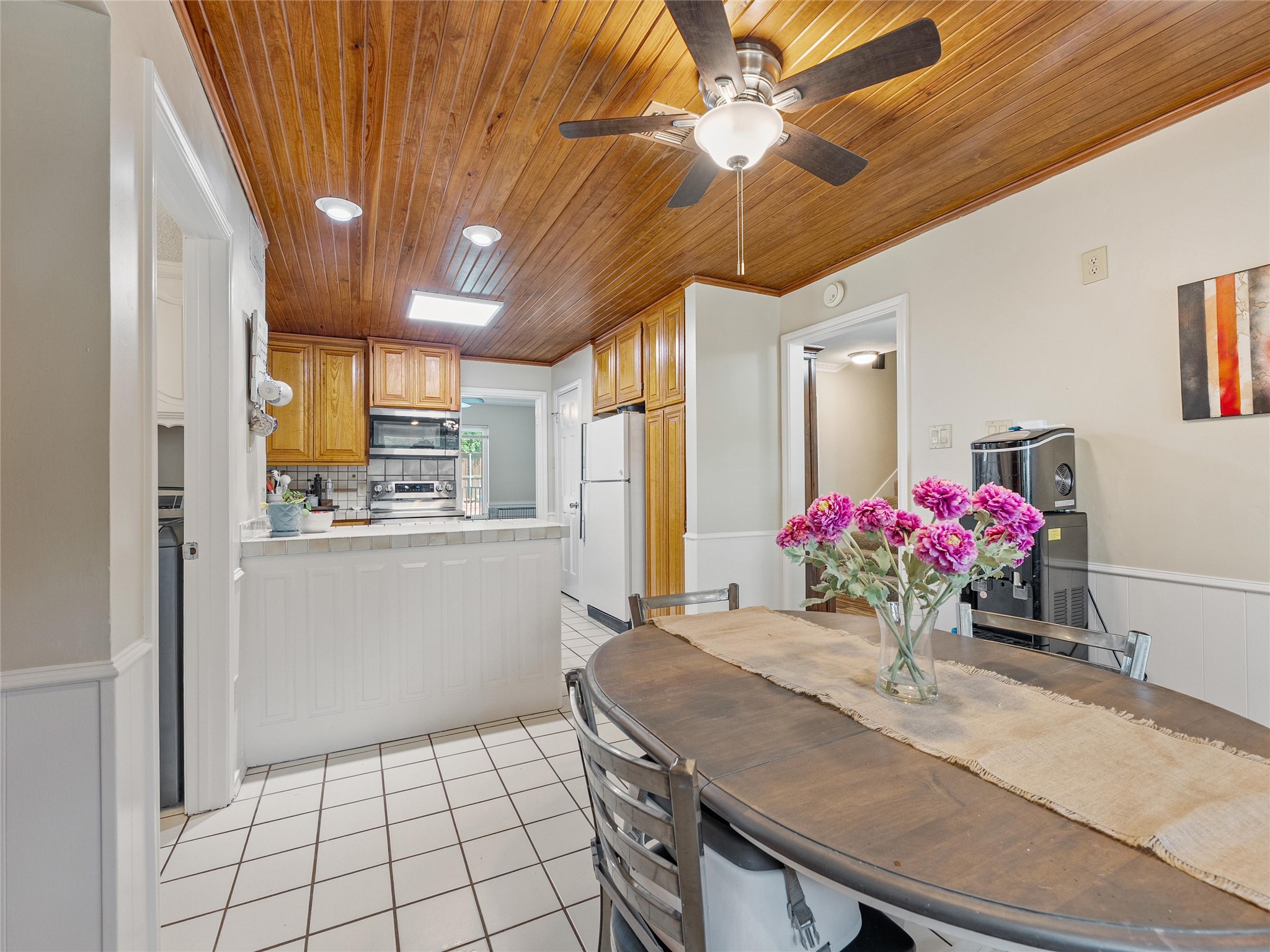 2119 Prestonwood Drive Arlington TX 76012