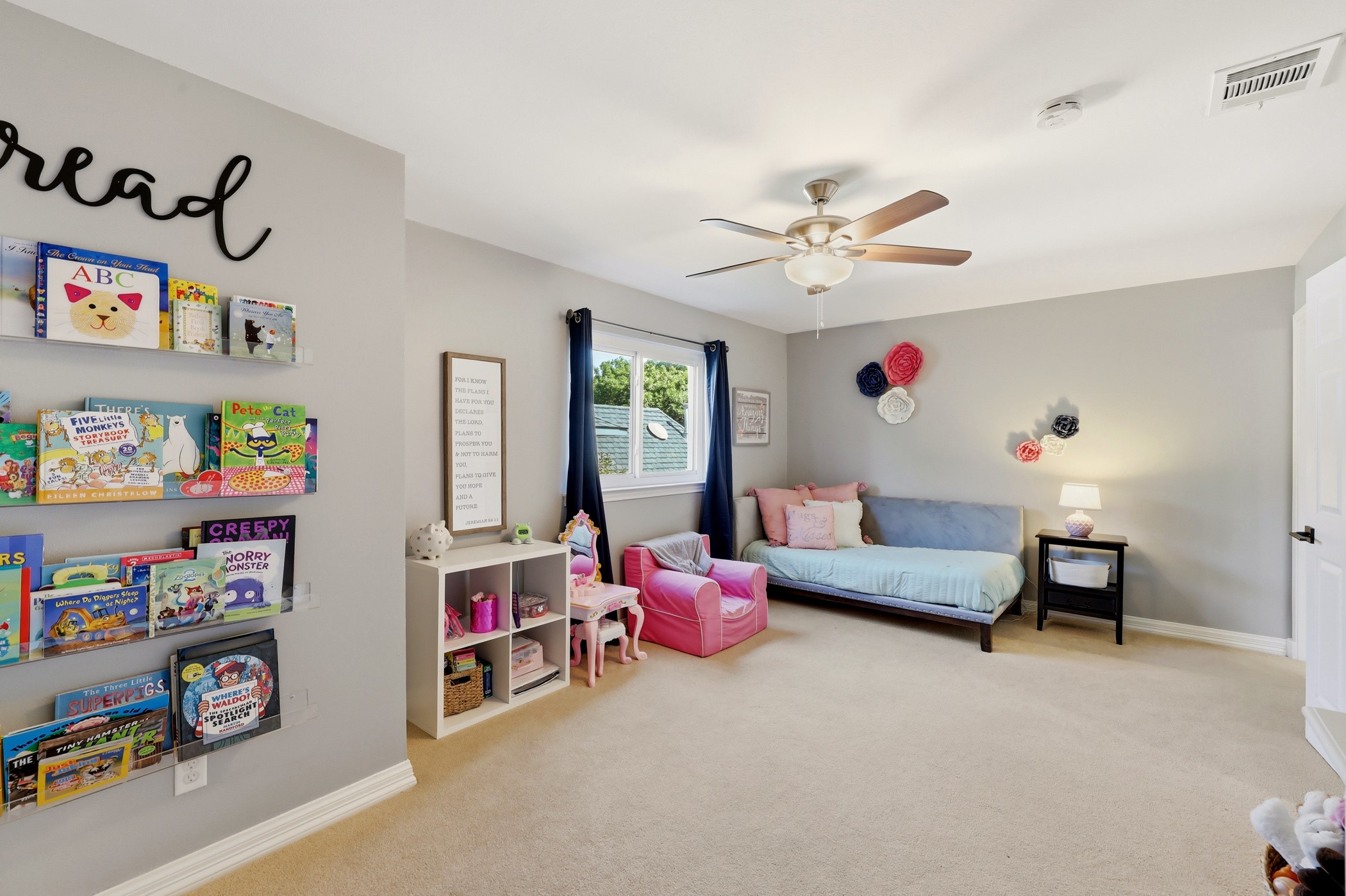 8814 Sanshire Avenue Dallas TX 75231