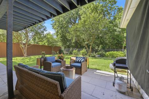 8814 Sanshire Avenue Dallas TX 75231