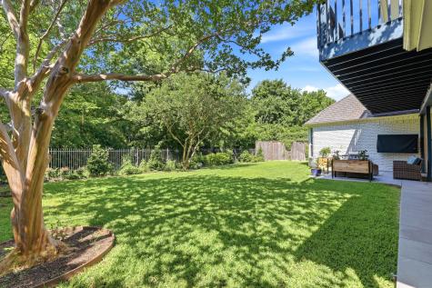 8814 Sanshire Avenue Dallas TX 75231