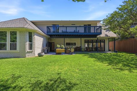 8814 Sanshire Avenue Dallas TX 75231