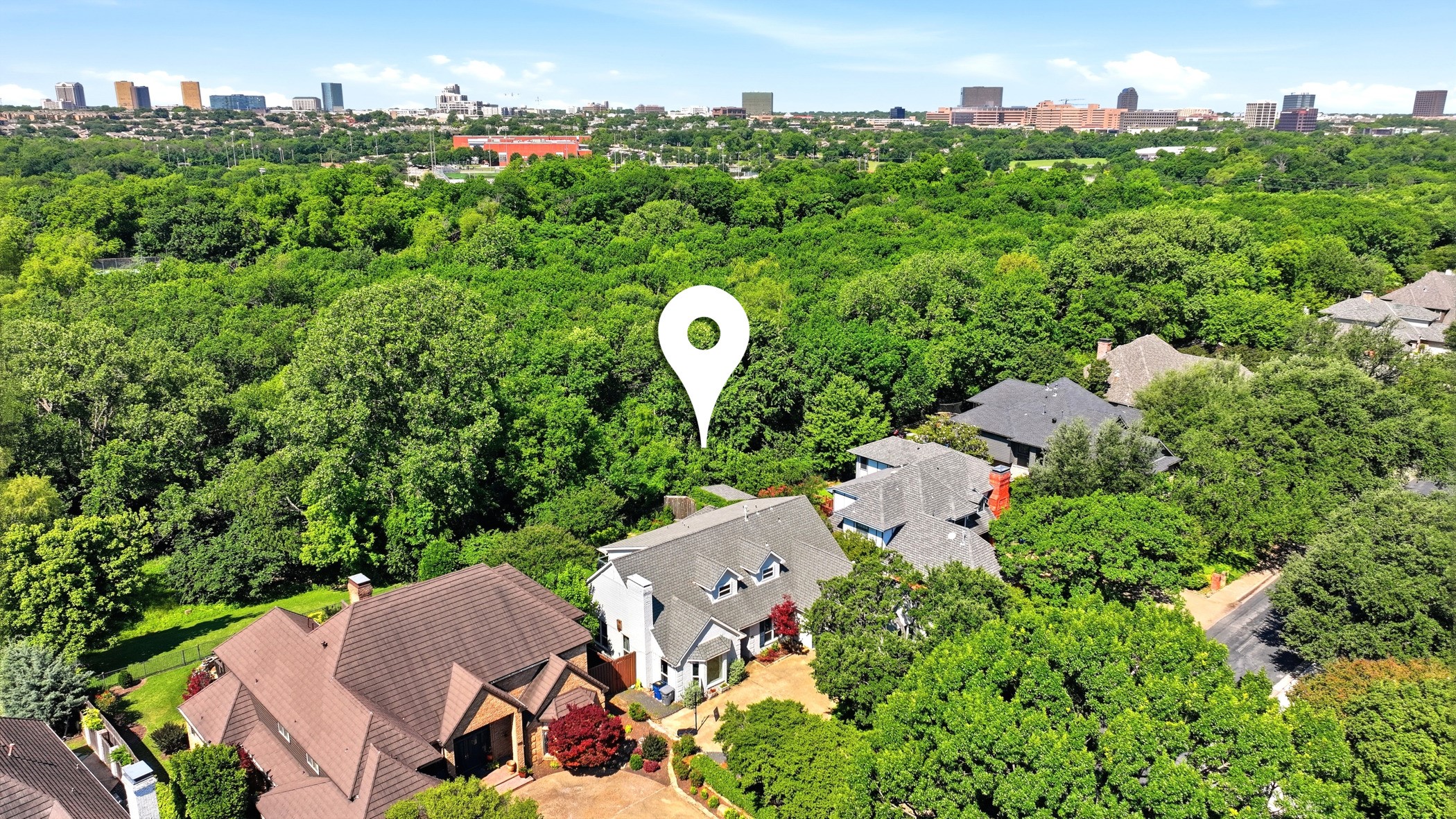 8814 Sanshire Avenue Dallas TX 75231