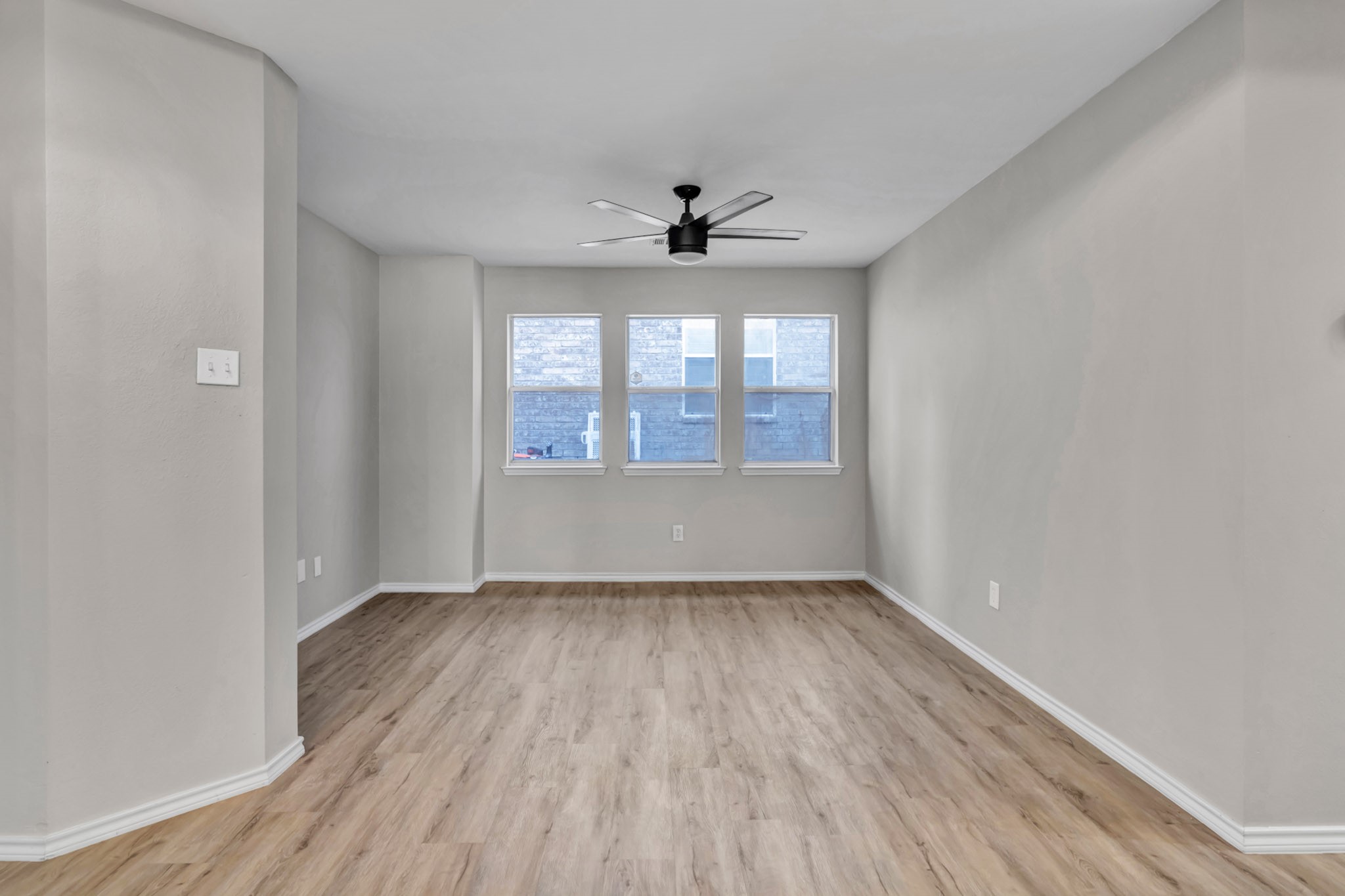 341 Windy Hill Lane Fort Worth TX 76108