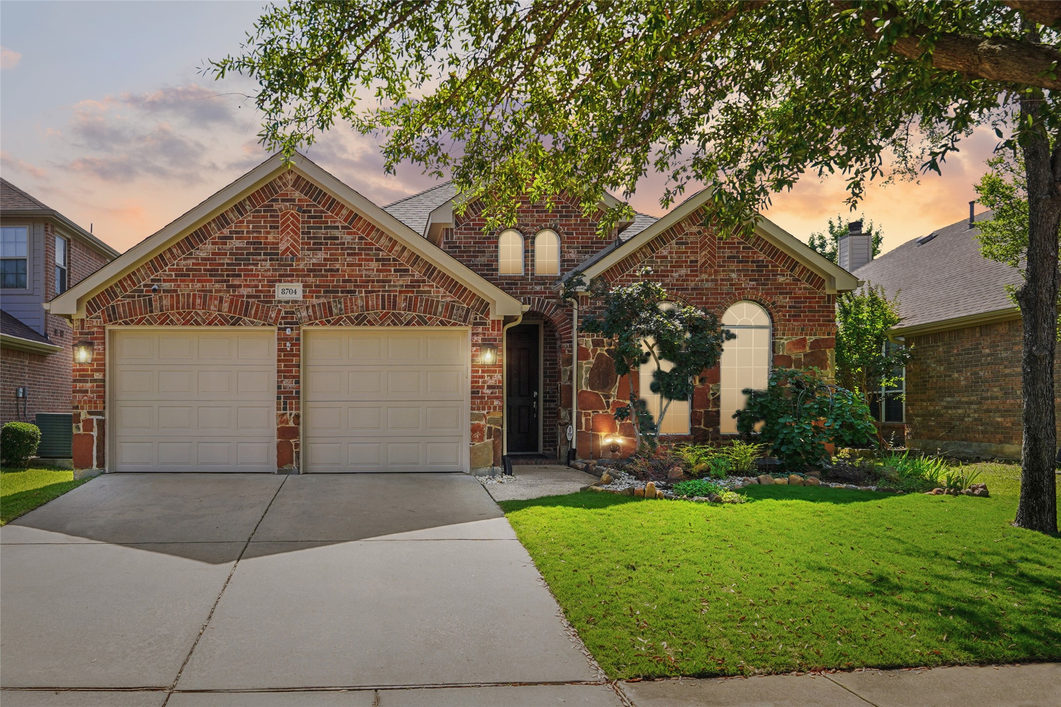 8704 Dayton Drive Lantana TX 76226