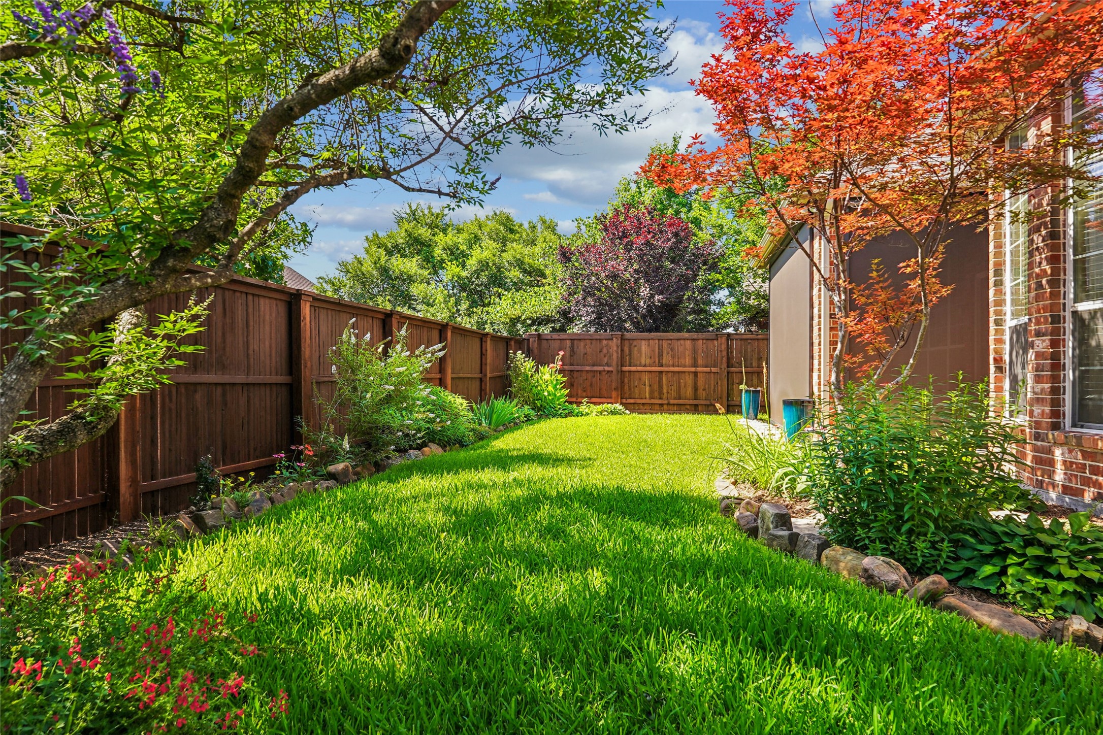 8704 Dayton Drive Lantana TX 76226