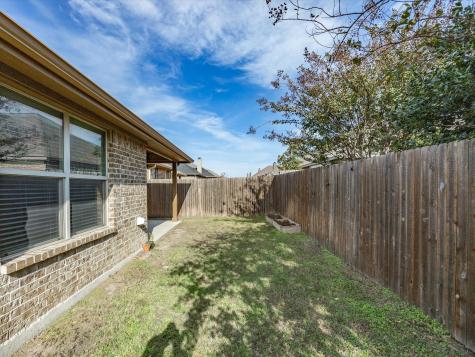 224 Carson Drive Waxahachie TX 75167