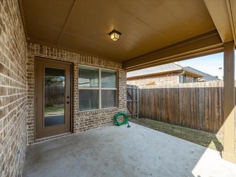 224 Carson Drive Waxahachie TX 75167