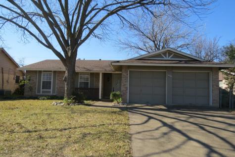 1405 Greentree Lane Garland TX 75042