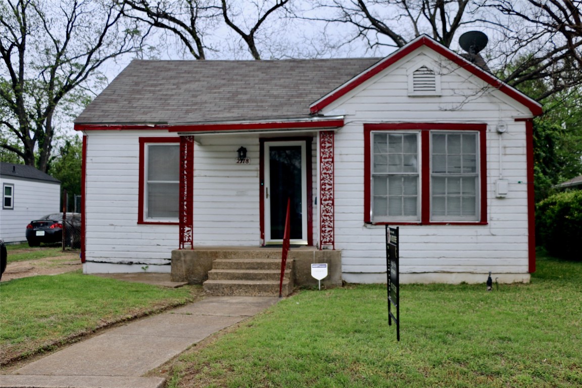 2718 Lawrence Street Dallas TX 75215